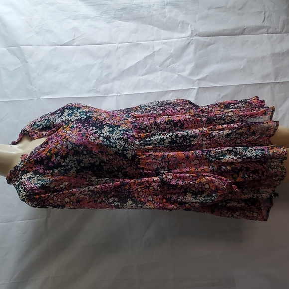 NWT Vince Camuto Tiered Floral Mini Dress Black Multi Colors Size L - Picture 4 of 8